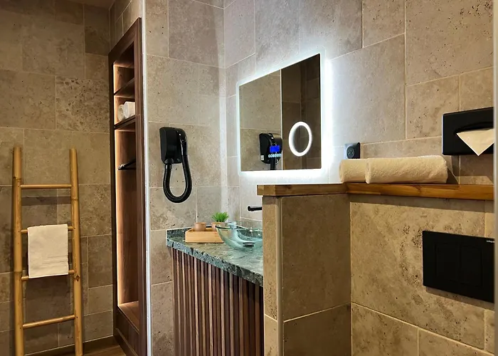 Cocoon Inn كوسيك