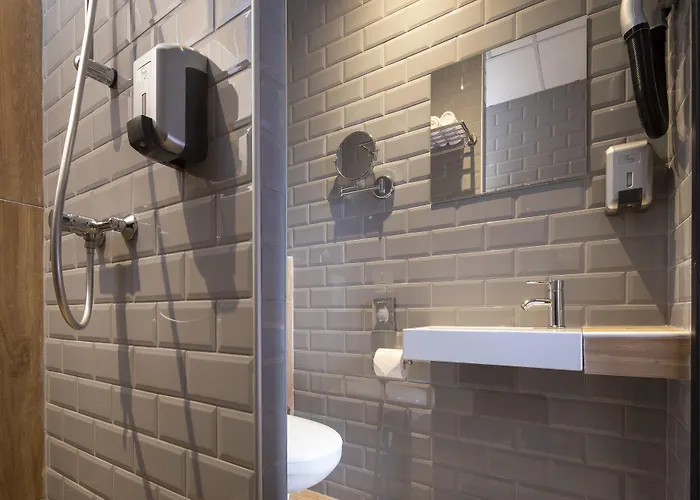 Cocoon Inn 3* كوسيك