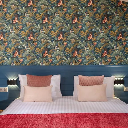 Cocoon Отель 3*